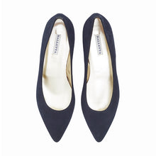 Lade das Bild in den Galerie-Viewer, Wildleder Ballerinas Spitze Kappe - Velours Dunkelblau - spitze Damenballerinas aus Wild Leder mit Ledersohle - Frontansicht